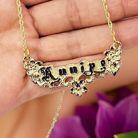 Hawaiian Kuuipo "Sweetheart" Nameplate Necklace - Picture 2 of 2